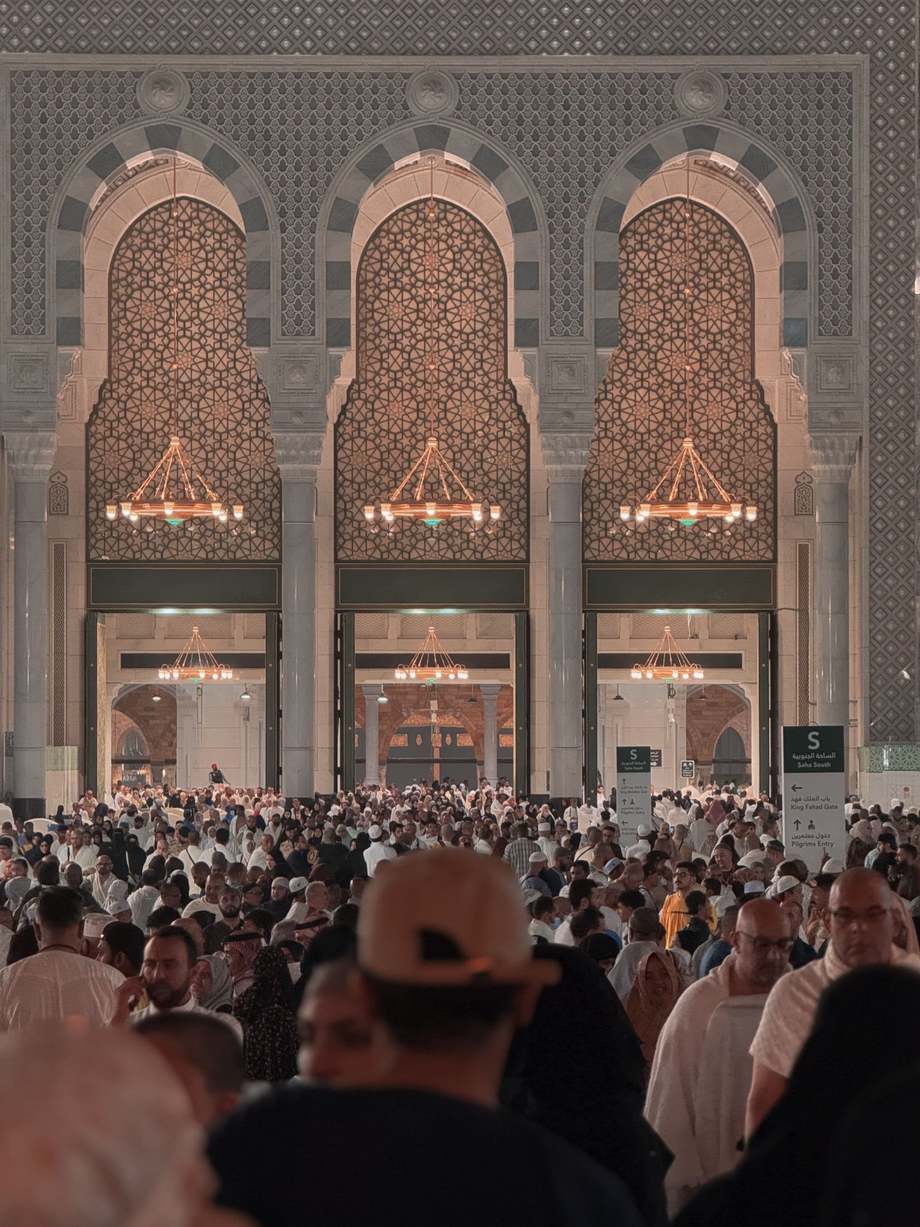 20 Days Complete Umrah Package With Free SIM